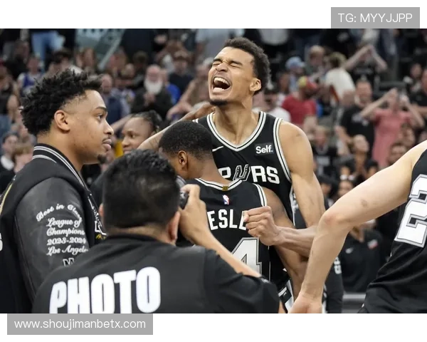 万博manbetx在线移动端体验,随时随地畅享精彩体育赛事和丰富游戏内容 万博manbetx在线移动端体验,随时随地畅享精彩体育赛事和丰富游戏内容